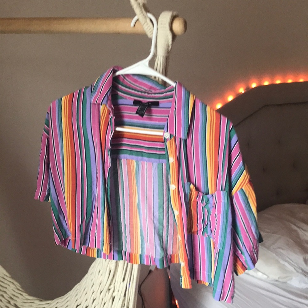 cropped button up